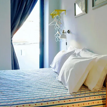 Hidden Gem W/ Rooftop - Center & Douro View Apartment Peso da Regua